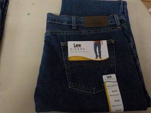 Lee Riders size 42 x 32 Jeans...