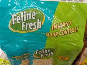20 lb. Bag Feline Fresh Pine Cat Li...