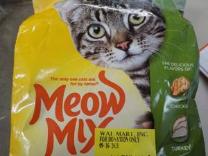Meow Mix 3.15 lb. Bag Cat Food...