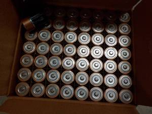 Case of 112 Duracell size D Batteri...