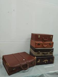 Collection of 5 Vintage Suitcases