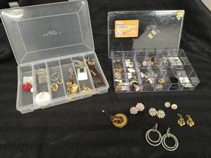 Collection of Jewelry