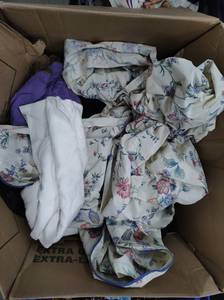 Clothing & Linens
