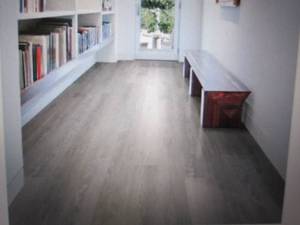 lot 4 image: 18 cases of Woodland Dove Oak 7 in....