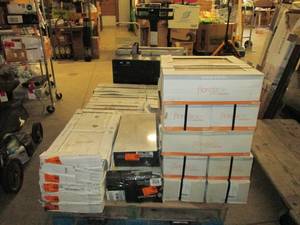 lot 17 image: pallet of tile...