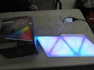 lot 112 image: monster smart prism 3d led art pane...