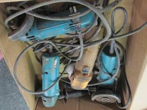 lot 151 image: 4 grinders untested...
