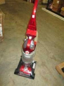 lot 157 image: hoover vacuum tested and works...