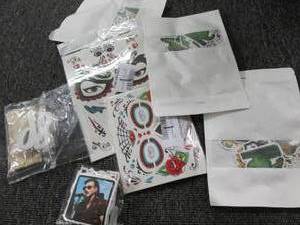 lot 175 image: lot of stickers...