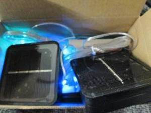 lot 179 image: solar powered decoration lights tes...