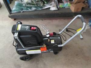 lot 181 image: husky hotdog air compressor powers ...