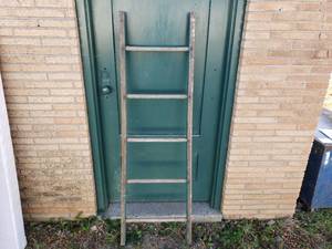 Wood Ladder for Crafts and Dcor