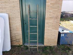 Wood Ladder for Crafts and Dcor