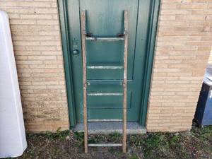 Wood Ladder for Crafts and Dcor