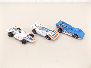 lot 11 image: 3 High Grade Original Hot Wheels Redline Indy Type Cars