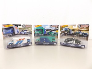 lot 19 image: Lot of 3 NEW Misc Hot Wheels Team Transport