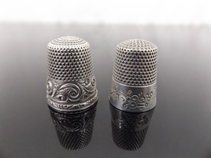 lot 39 image: Antique Ketcham McDougall and Stern Brothers .925 Sterling Silver Thimbles