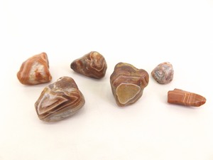 lot 50 image: 2.7 Ounces of Lake Superior Agates