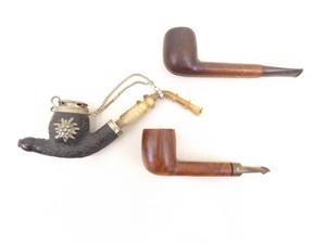 lot 56 image: Vintage B.B.K Swiss, Longchamp France, and Petersons Kildare Ireland Smoking Pipes