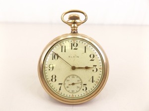 lot 59 image: Antique Elgin Gold Plated Pocket Watch Serial #18386747