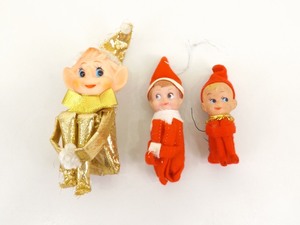 lot 61 image: 3 Vintage Knee Hugger Christmas Elf Ornaments Family (Large, Medium, Small)