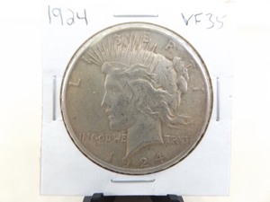 lot 133 image: 1924-P US Silver Peace Dollar