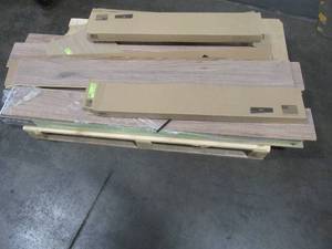 lot 111 image: WHOLESALE MIXED PALLET OF MISCELLANEOUS WOOD AND VINYL FLOORING