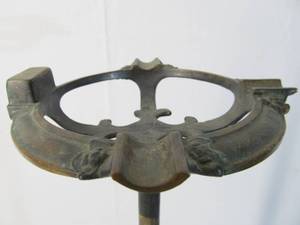 lot 22 image: Ornate Antique Brass Smoking Stand