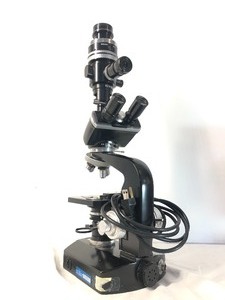 lot 115 image: Quality Large Vintage Nikon Microscope