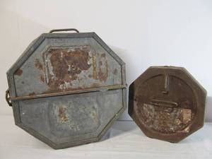 lot 124 image: 2 Old Vintage Studio Film Canisters