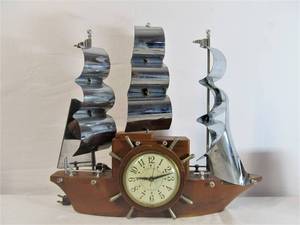lot 125 image: Mid Century Nautical Ship Mantel Clock - Yankee Clipper