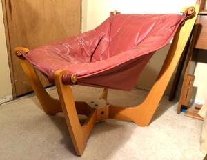 lot 150 image: Mid Century Danish Modern Norway Luna Chair - Odd Knutson