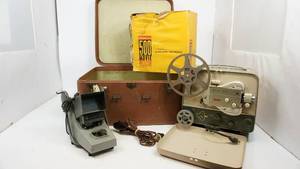 Vintage Brownie 500 Kodak Movie Projector--Automatic Threading--11.6 Lens Model AD Compco 800--In Carrying Case