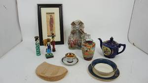 Purse W Carrying Strap-Collectible Oriental Items From The Netherlands