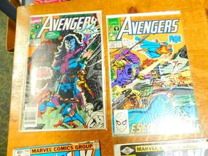 Ten Marvel Comic Books---Two Avengers  &  Eight The Incredible Hulk