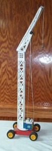 lot 16 image: Crane Made in Czechoslovakia