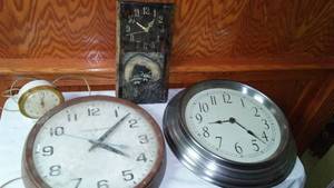 lot 63 image: Clocks  Untested (4)