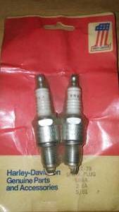 lot 90 image: Harley Davidson Spark Plugs (Pkg of 2)