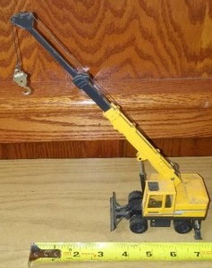 lot 100 image: Akerman EQ200 Crane.