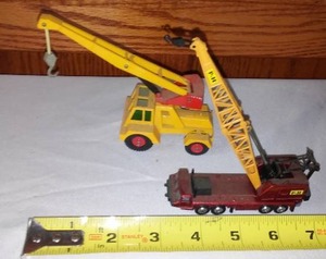 lot 145 image: Cranes (2) Taylor Jumbo Matchbox, P&H, Grip Zechin.