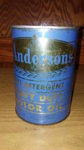 lot 257 image: Andersons Motor Oil Can.