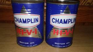 lot 208 image: Champlin HI-V-I (2) Motor Oil.