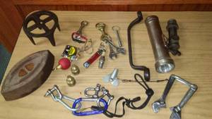 lot 209 image: Misc. Antique, Keychains, Tools and more.