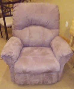 lot 208C image: Micro Fiber Beige Recliner - great condition.