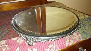 lot 255E image: Antique Footed Table Mirror. Excellent.