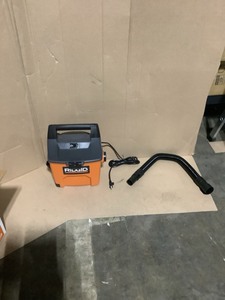 RIDGID 3 Gal. 3.5-Peak HP Portable WetDry Shop Vacuum with Built-in Dust Pan, Filter, Expandable Hose and Car Nozzle See Pictures