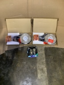 Gama Sonic Modern Solar Post Light - 3 in. Fitter & Feit Electric 60-Watt LED 2-Pack Light Bulbs. See Pictures