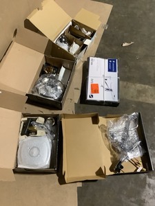 Delta, Moen & Glacier Bay Tub & Shower Sets, Kitchen Faucets & Bathroom Faucets. Various Conditions. See Pictures