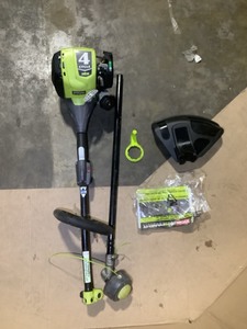 RYOBI 4-Cycle 30cc Attachment Capable Straight Shaft Gas Trimmer. See Pictures