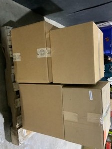 Pallet of Assorted Sizes of Fenchel Shades Lamp Shades & More Branded Lamp Shades. See Pictures